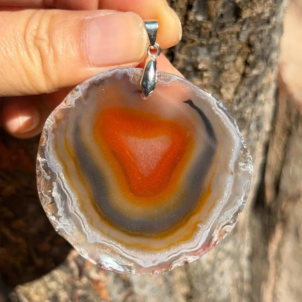 Sterling silver 925 stamped red brown banded agate pendant 0728‎